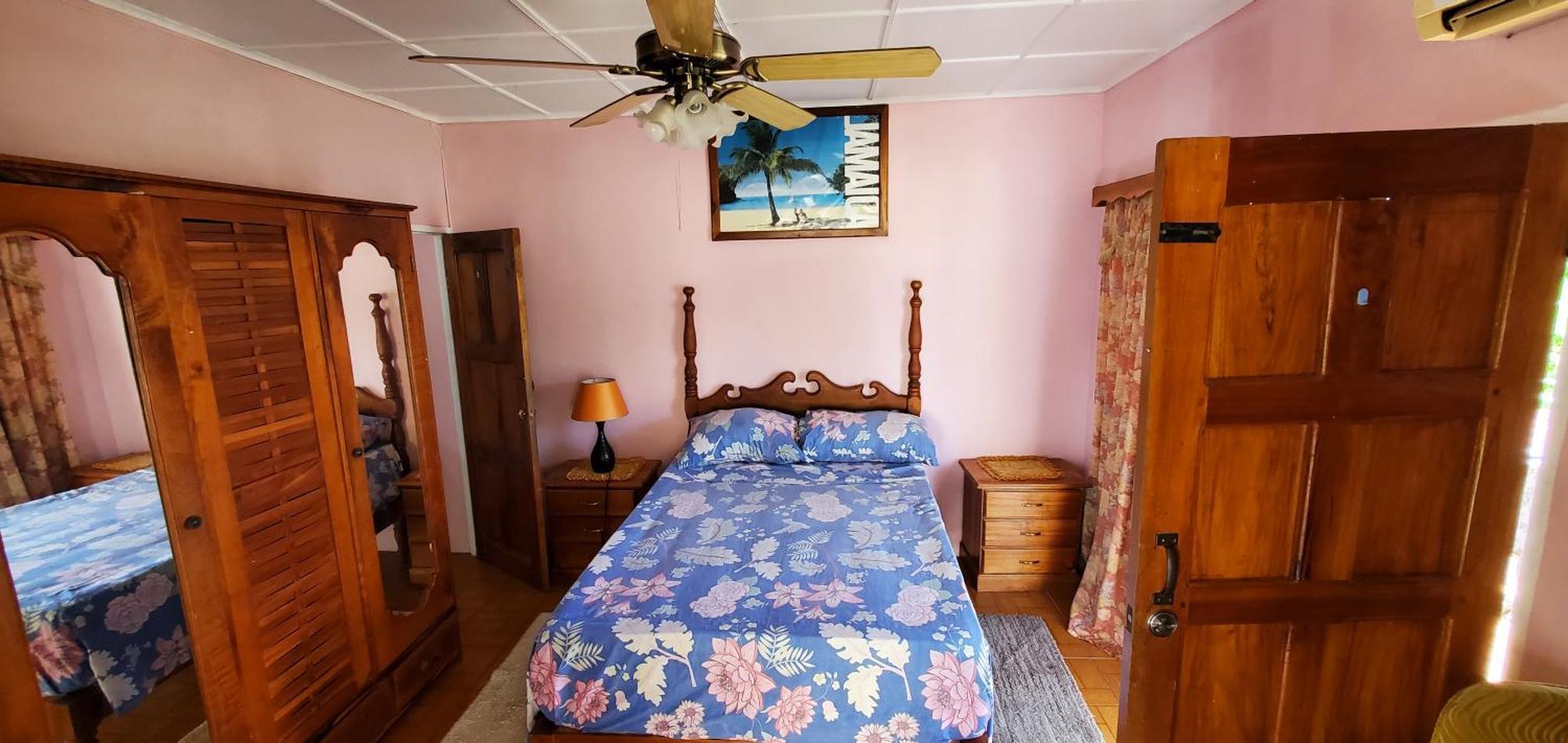 Little Shaw Park Guest House Ocho Rios Ngoại thất bức ảnh