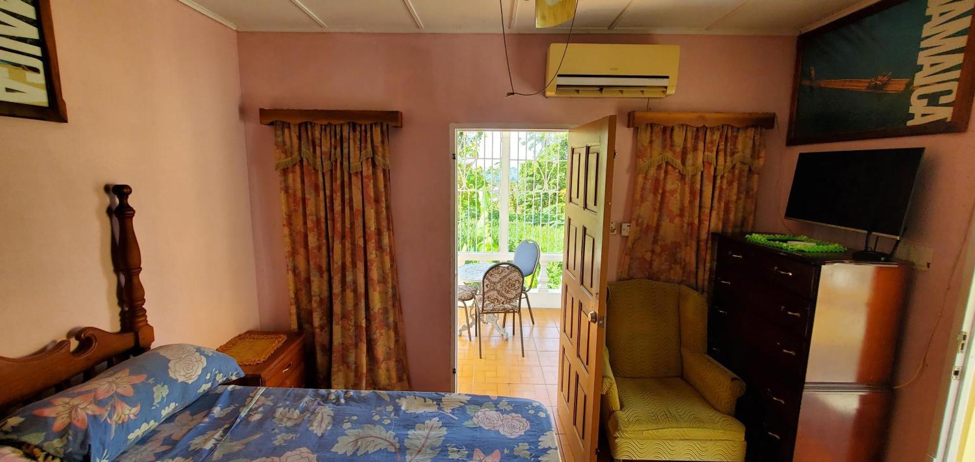 Little Shaw Park Guest House Ocho Rios Ngoại thất bức ảnh