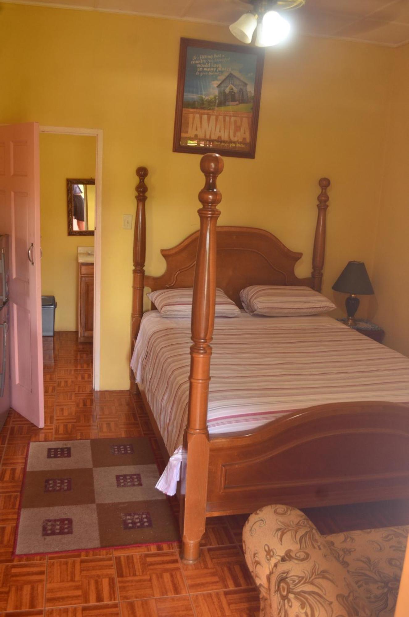 Little Shaw Park Guest House Ocho Rios Ngoại thất bức ảnh