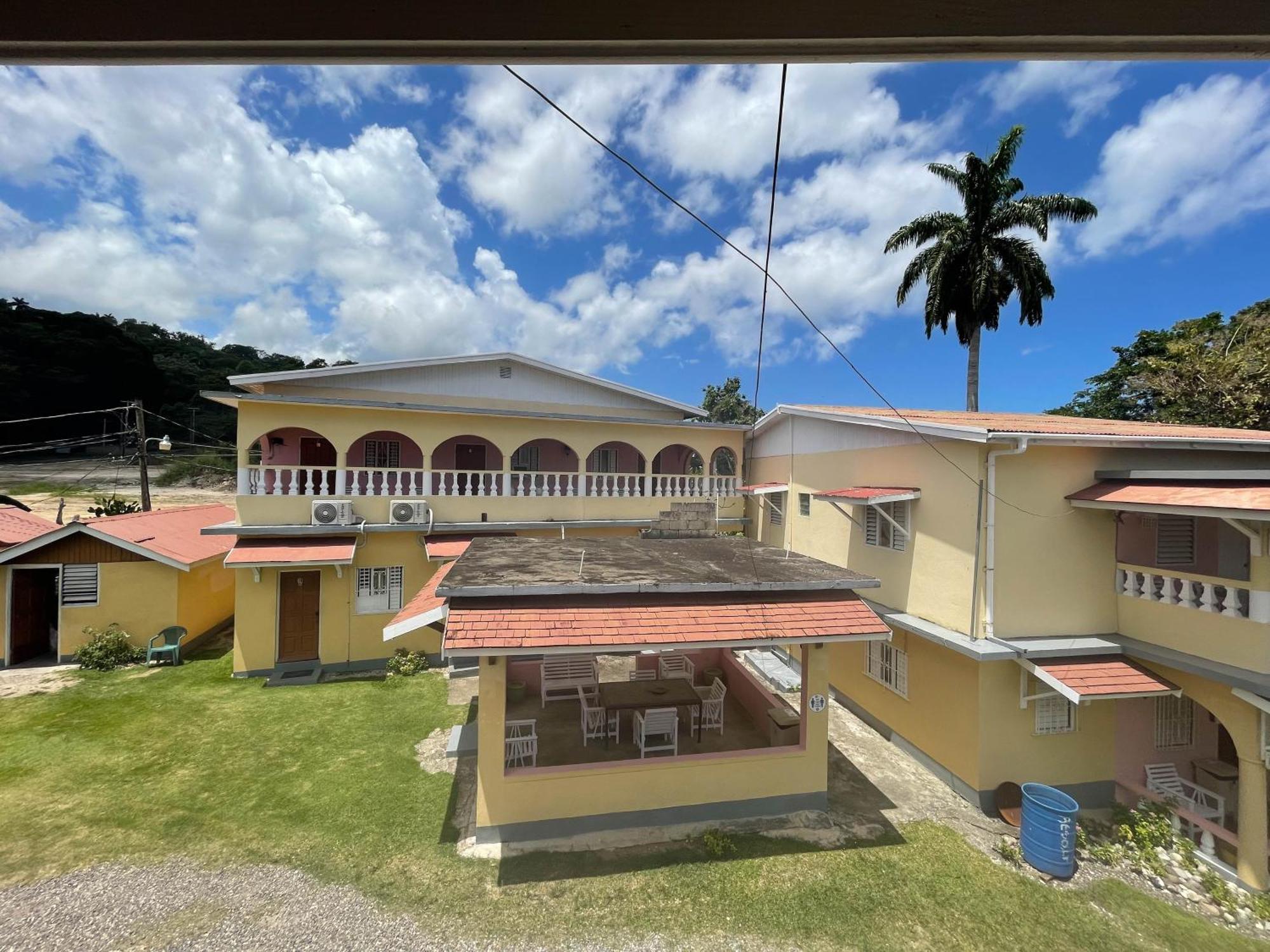 Little Shaw Park Guest House Ocho Rios Ngoại thất bức ảnh