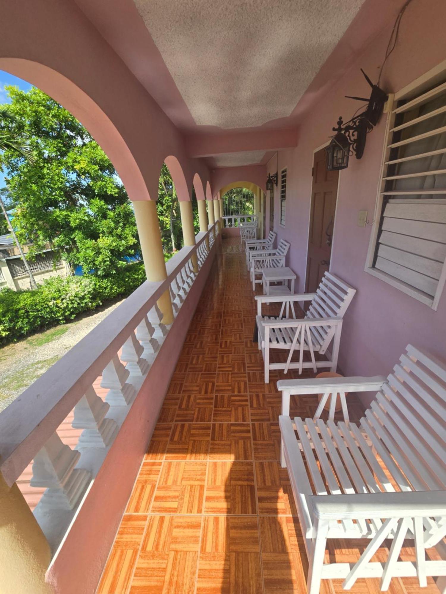 Little Shaw Park Guest House Ocho Rios Ngoại thất bức ảnh